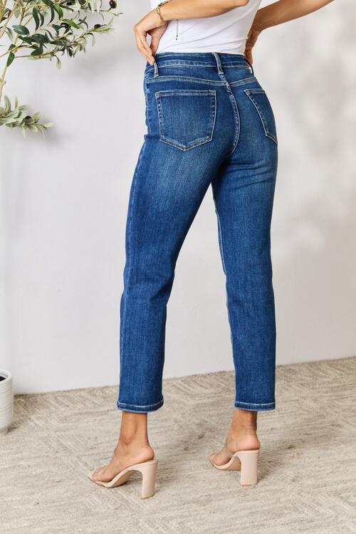 Terri Cropped Straight Jeans