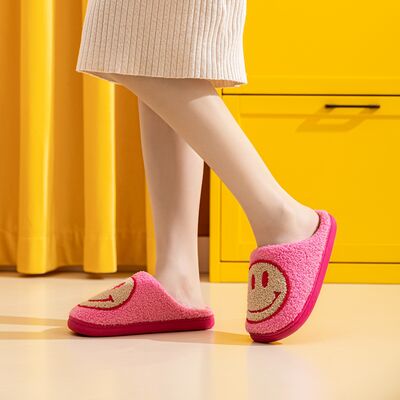 Smiley Face Slippers in Fuschia/Yellow