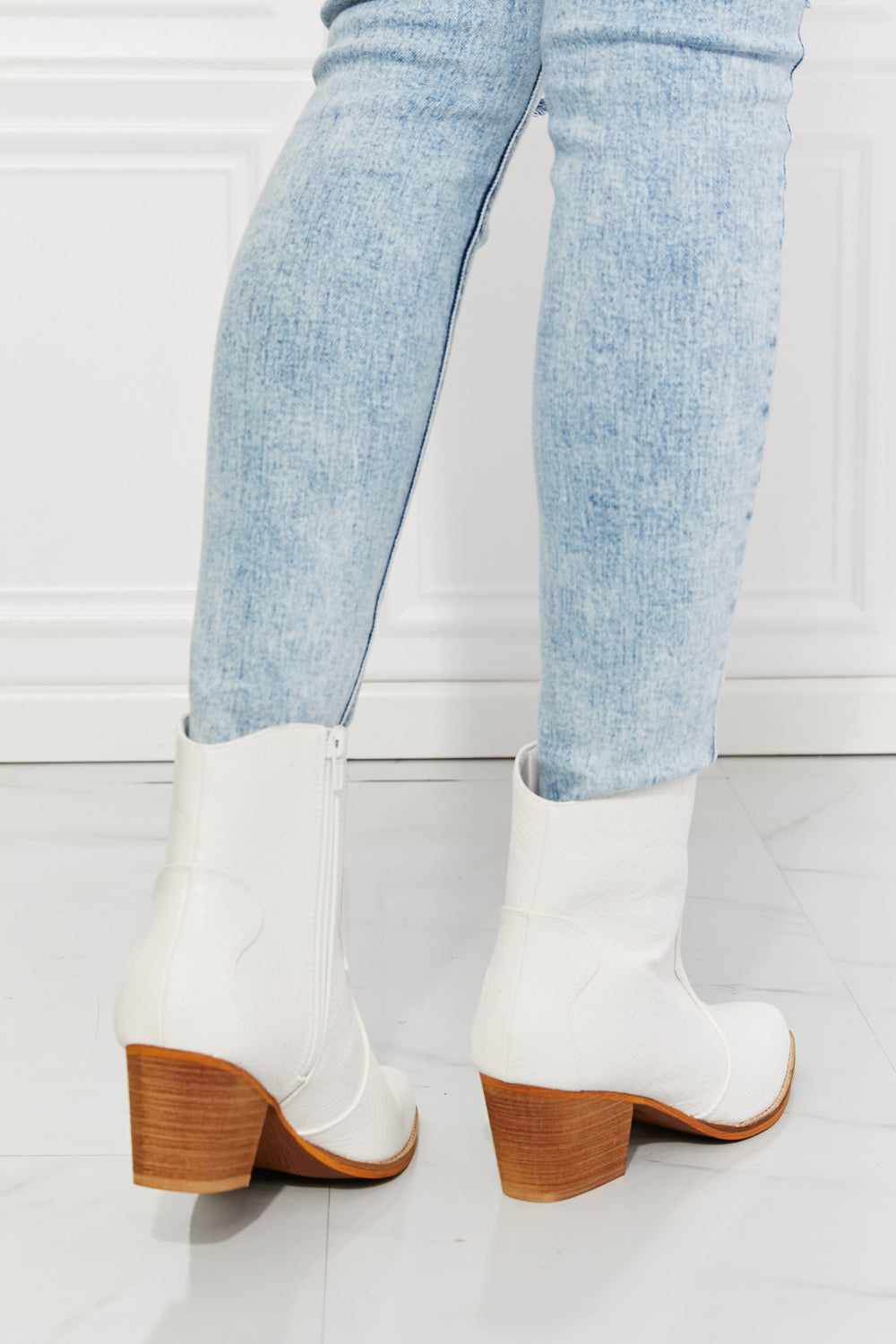 Vermont Western Ankle Boots in White